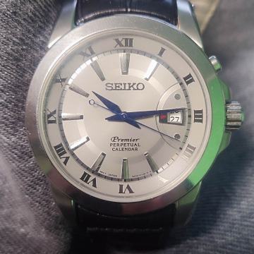 Seiko premier
