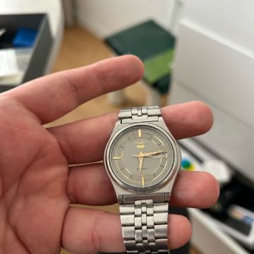 Seiko stari sat