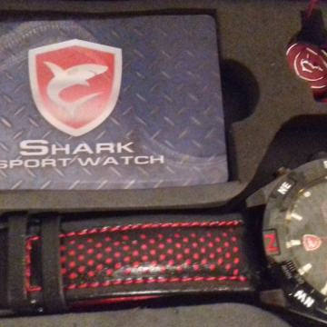 SHARK sport watch