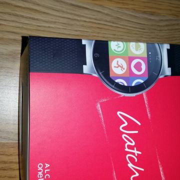smartwatch alcatel vrhunski dizain