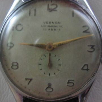 KOLEKCIONAR-"VERNON ANTIMAGNETIC 15 RUBISA"-VOJNI-SWISS--RARE!!!!-
