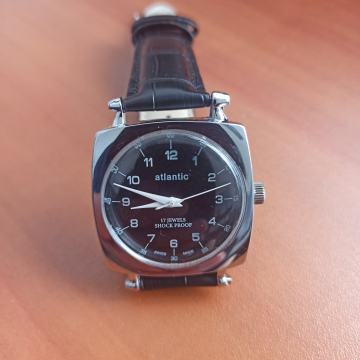 Stari Švicarski navijač Atlantic