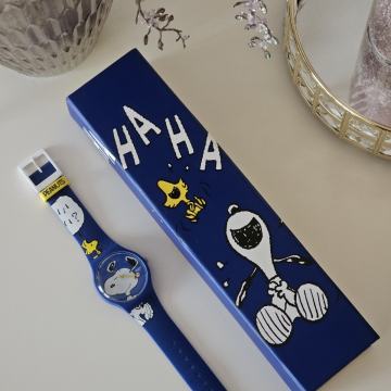 SWATCH x PEANUTS HEE HEE HEE