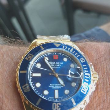 swis Alpina military