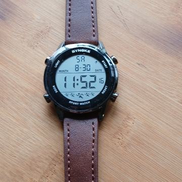 Synoke novi digitalni sat