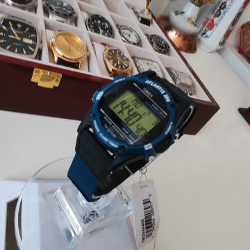Timex Atlantis TW2V44400 - novi, nenošen