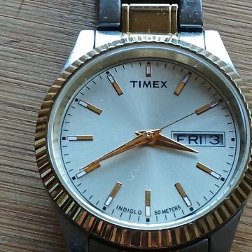 Timex indiglo muški quartz sat