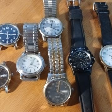 Timex lot satova za djelove ili popravke