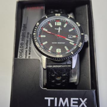 Timex muški sat, kožni remen