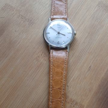 Timex vintage muski sat