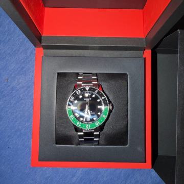 Tissot Seastar 1000 GMT