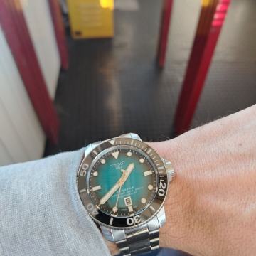 Tissot SEASTAR 2000