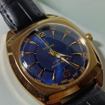 Titoni Swiss Vintage navijač 17 rubina u mint stanju