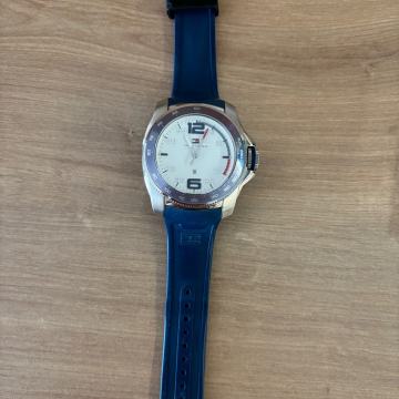 Tommy Hilfiger muški sat