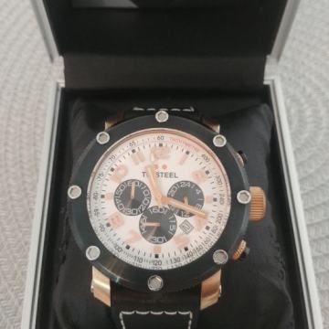 TW Steel Grandeur sat