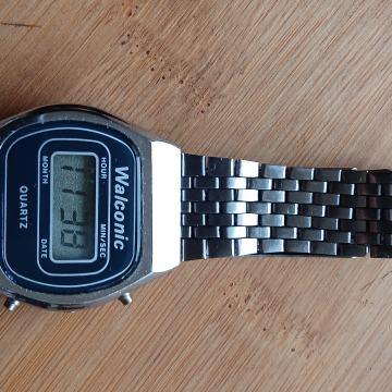 Walconic vintage digitalni sat