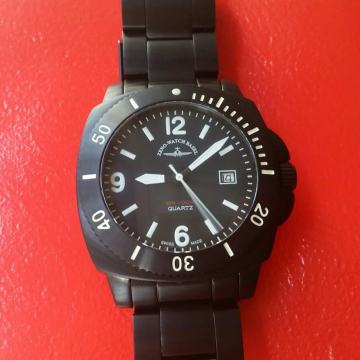 ZENO-WATCH BASEL Square Diver Look 3 Quartz