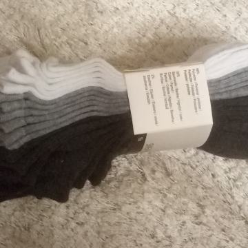 10 pari ČARAPA vel. 39-42