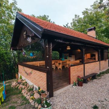 PROSTOR ZA PROSLAVE U PRIRODI (grijalice) - JOŽEKOV BREG, ZAGREB