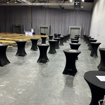 NAJAM STOLICA TIFFANY CATERING OPREMA