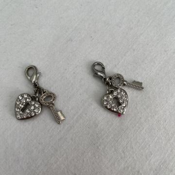 Dva privjeska srce, ključ /TOTALNA ČISTKA