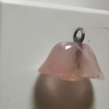 Kristal ljubavi - prirodni rozenkvarc - poludragi kamen - privjesak