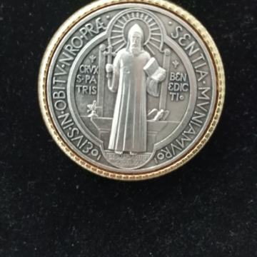 MEDALJON BENEDIKT