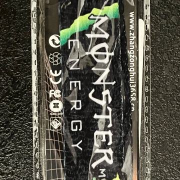 MONSTER-PRIVJESAK ZA KLJUČ SA RINGOM