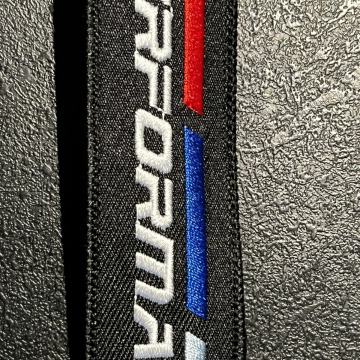 PERFORMANS- PRIVJESAK ZA KLJUČ