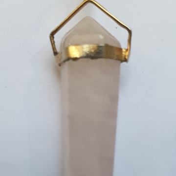 rozen quartz privjesak