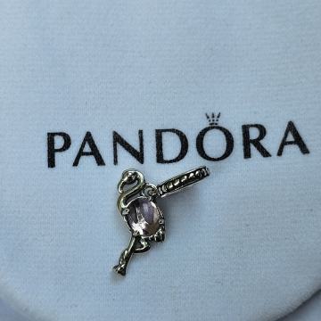 Privjesak pandora srebro sa žigom plamenac, flamingo