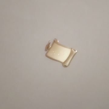 Privjesak zlatni "8 x 5" (zlato)