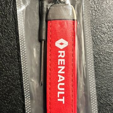 RENAULT-PRIVJESAK SA RINGOM/ CRVENI/PLAVI/CRNI