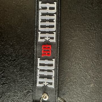 RIDE OR DIE-PRIVJESAK ZA KLJUČ