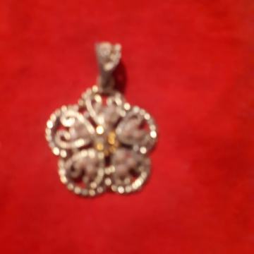 Vintage prekrasan privjesak povoljno