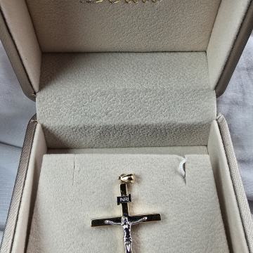 Zlatni križ 585/1000