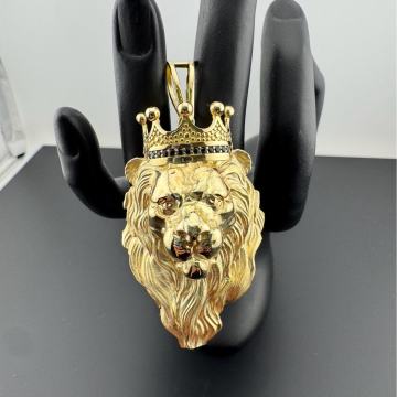 Zlatni privjesak 14kt zlato 12,66g