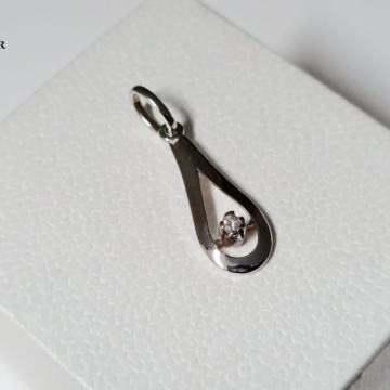 ZLATNI PRIVJESAK S DIJAMANTOM 0,03ct / R1, RATE!