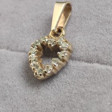 Zlatni privjesak- novo!