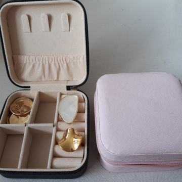 Kutija za nakit nova