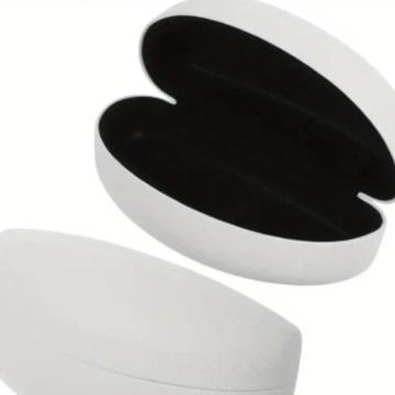 BIJELA FUTROLA ETUI ZA NAOČALE NOVO