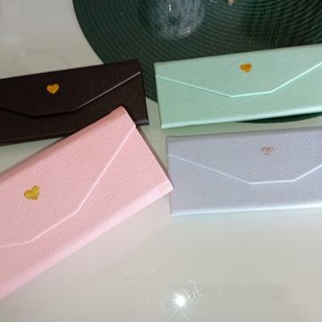 FUTROLA ETUI ZA NAOČALE - NOVO