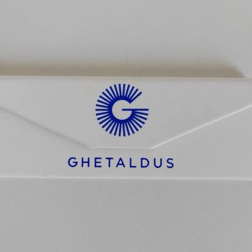 Složiva futrola za naočale sa zatvaranjem na maget