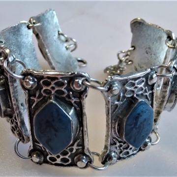 antikna masivna narukvica