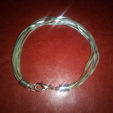 Bijela narukvica - BIŽUTERIJA