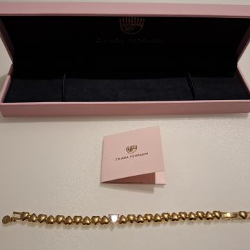 CHIARA FERRAGNI CUORICINO