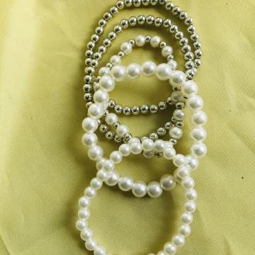 ELEGANTNE NARUKVICE S BISERČIĆIMA - LOT