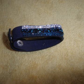 LAGANA ŽENSKA NARUKVICA