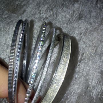 Lot 5 kom NARUKVICE - NOVO