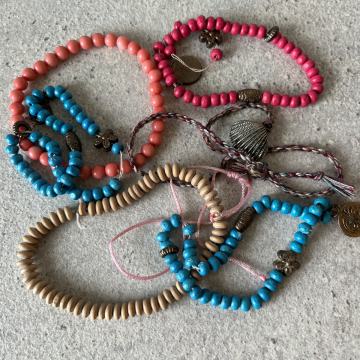 LOT narukvica / TOTALNA ČISTKA